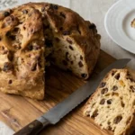 Risotto alle castagne e Castelmagno: stasera dimentica il solito risotto, questo primo piemontese cambia le regole