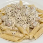 Fantasmini e mummie di wurstel: l’antipasto furbissimo di Halloween pronto in 10 minuti